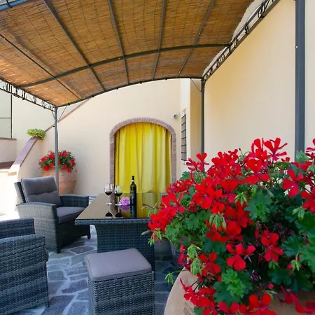 Le Fonti A San Giorgio Lantgård Montespertoli